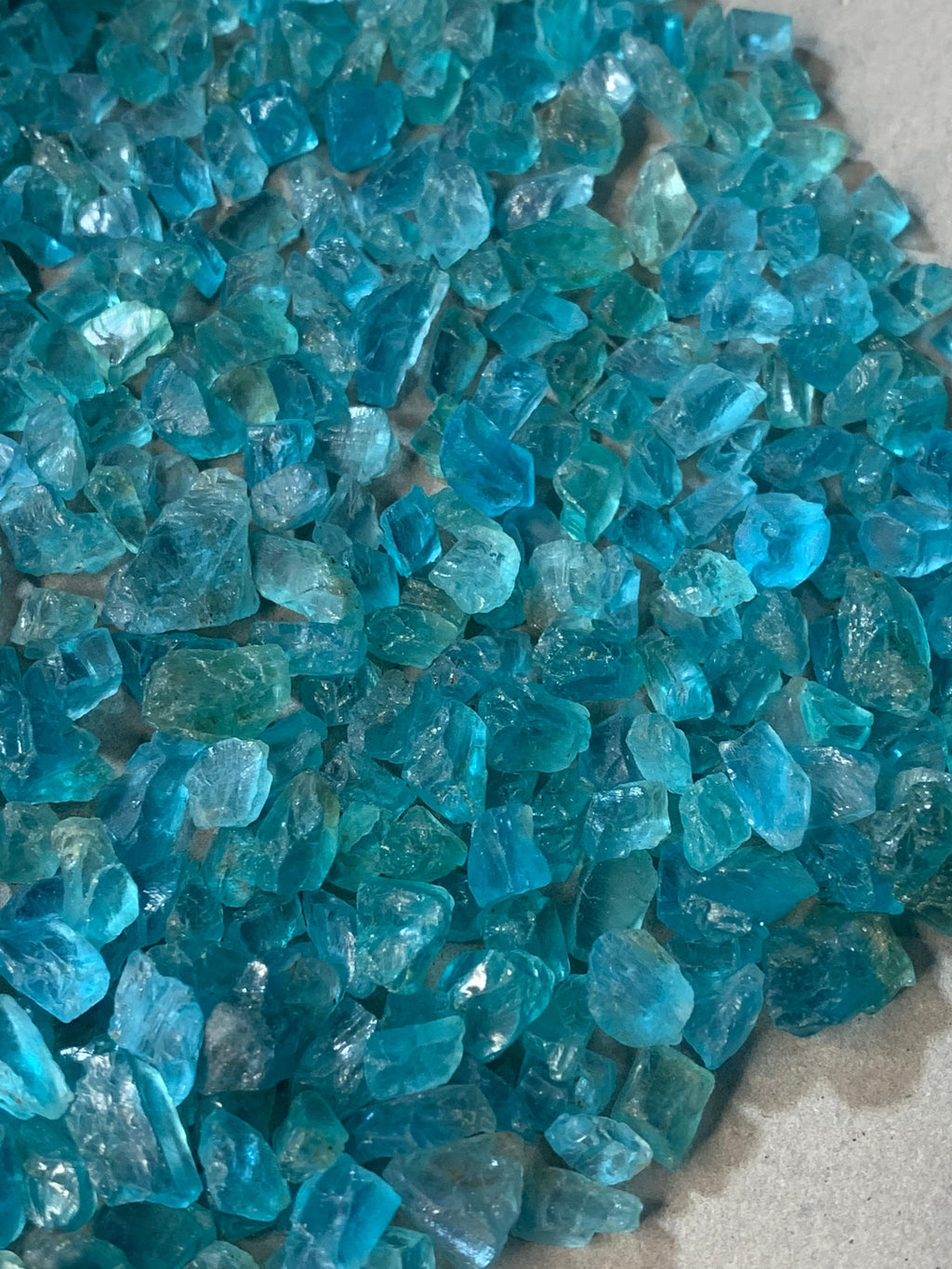 Buy This Good Quality Natural Blue Apatite Gemstones For Faceting.