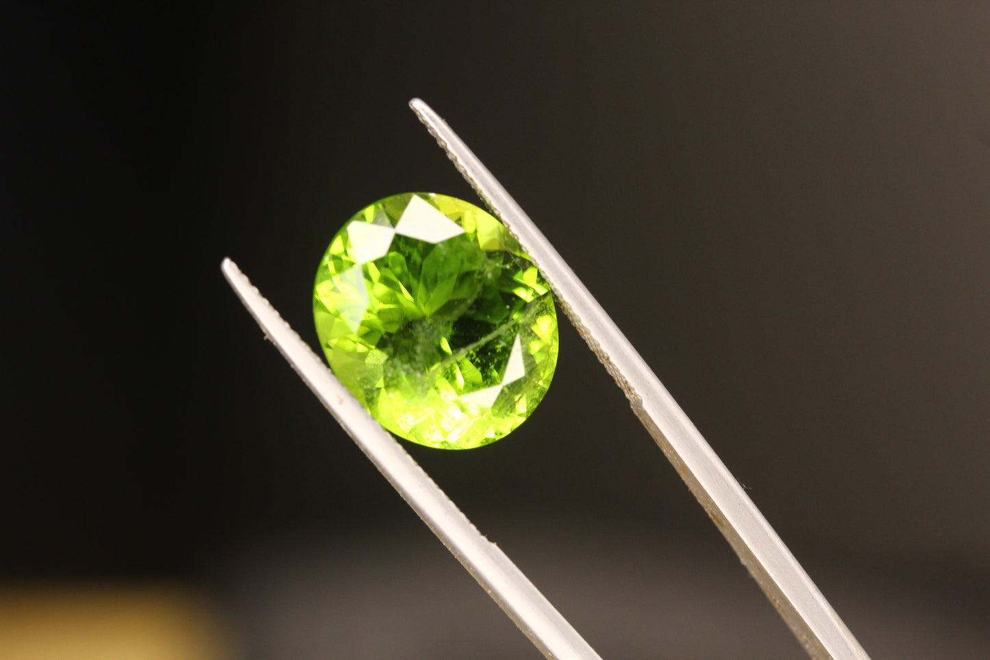 11 Carat Oval cut Peridot Loose Stone