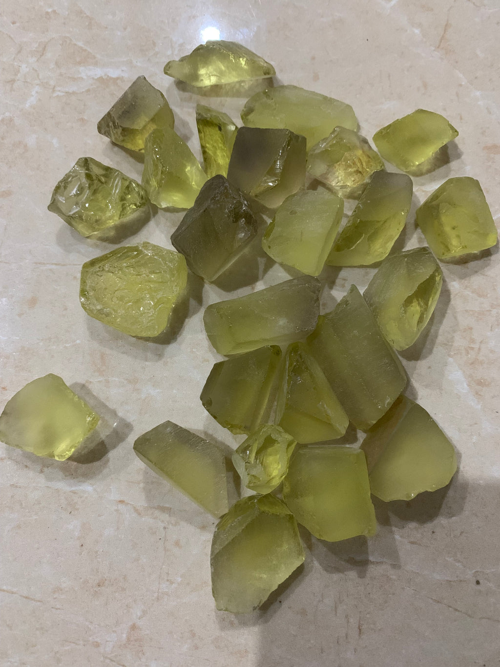 Lemon Quartz rough gemstone facet grade