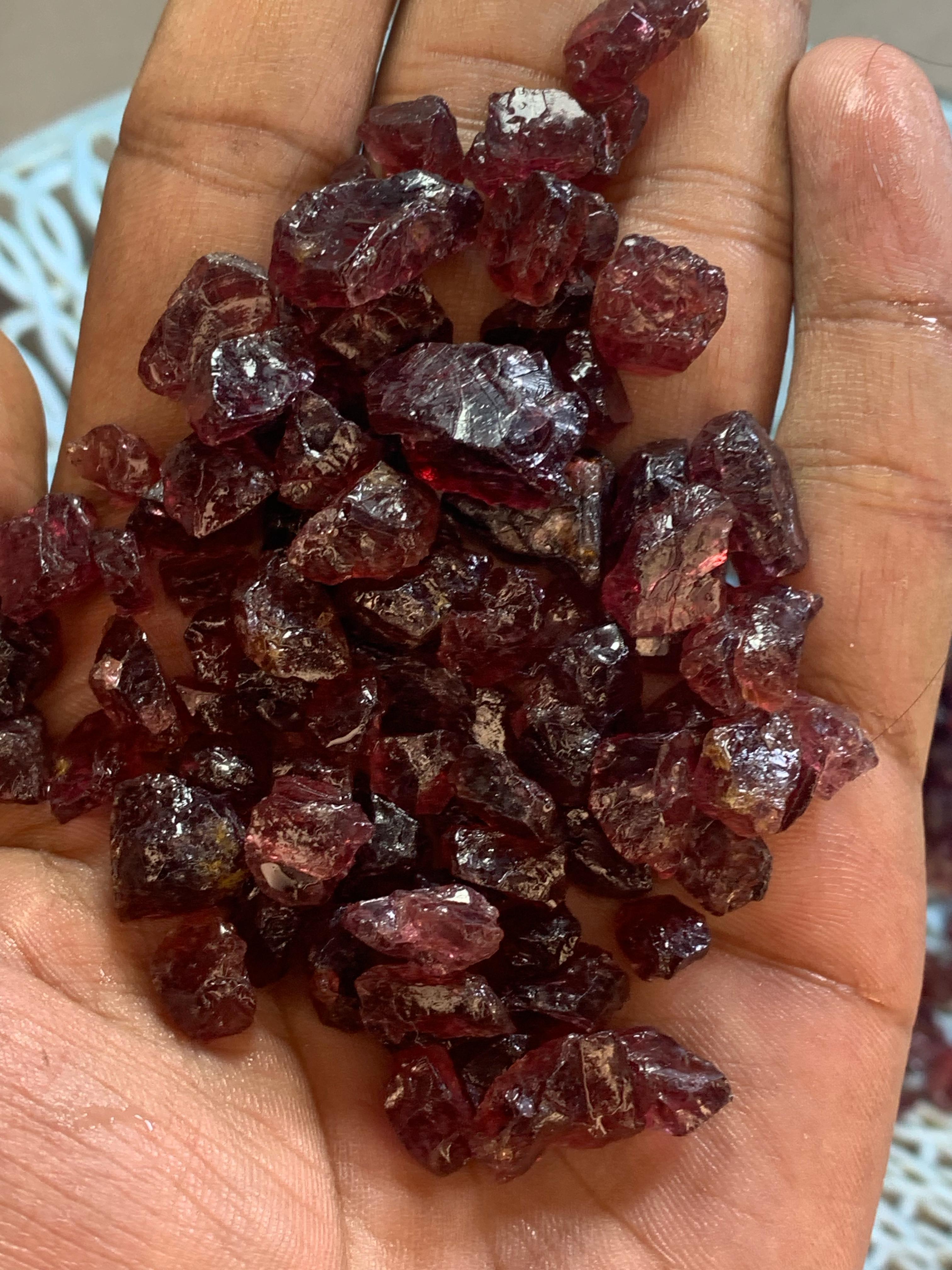 High-Quality Garnet Stones