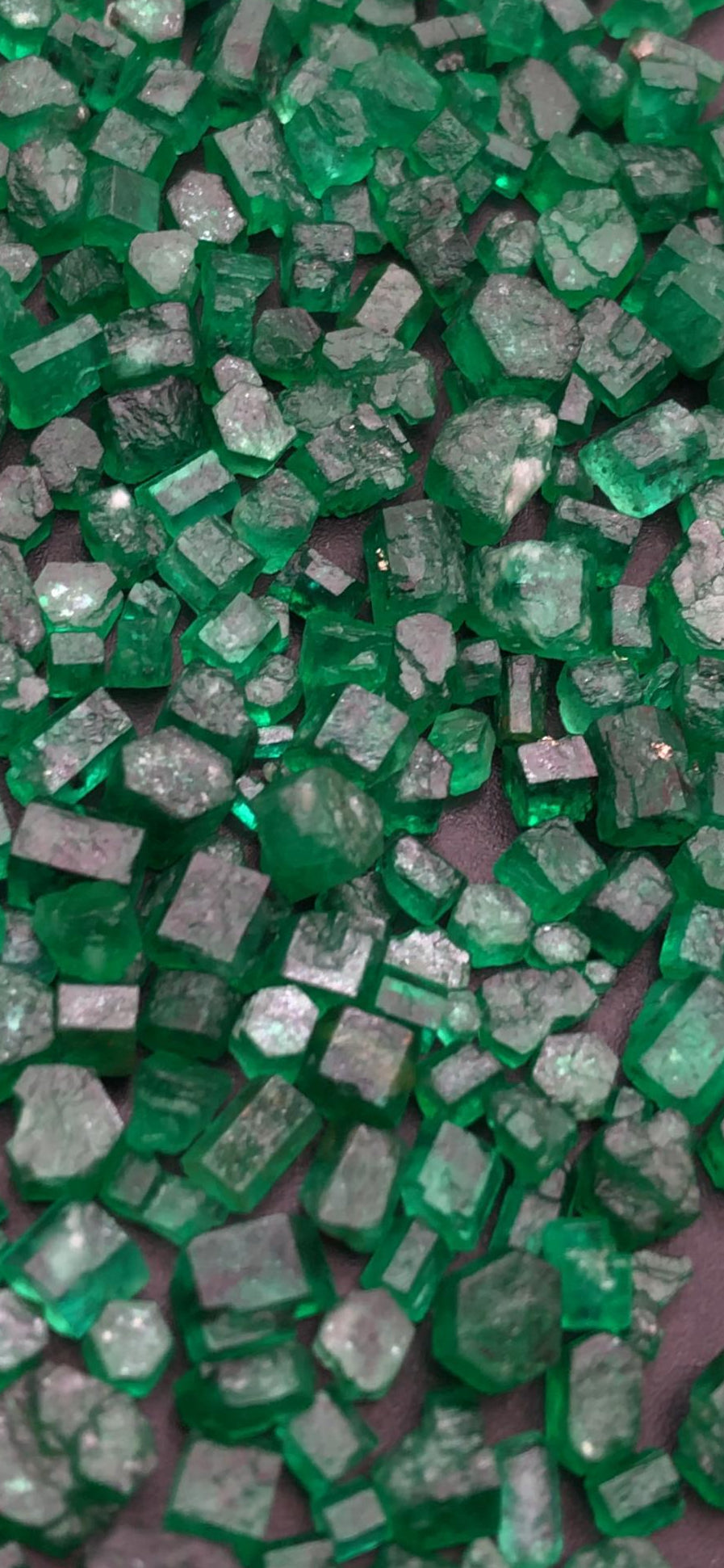 raw facet grade emerald