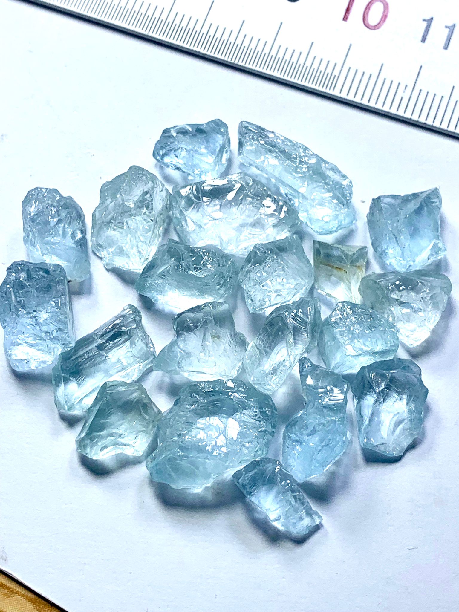 100 Carat Facet Grade Rough Aquamarine Stones – Gemstone Insider