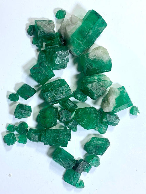 Swat emerald rough