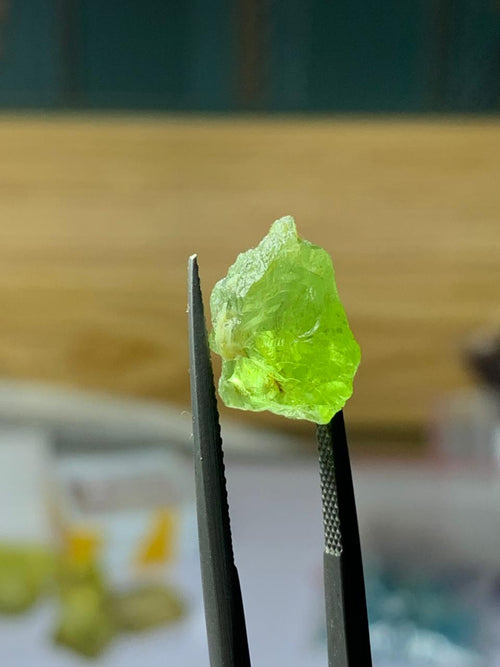 peridot rough wholesale